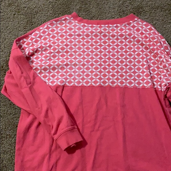 SOLD Oversized Tee - Picture 1 of 2